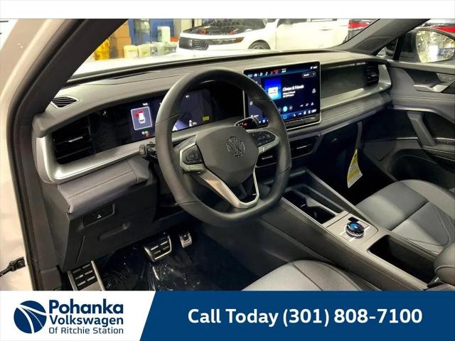 2026 Volkswagen Tiguan SE R-Line Black