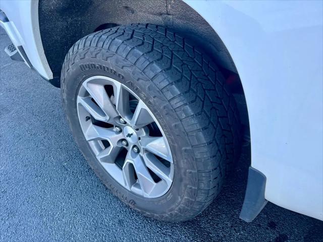 2022 Chevrolet Silverado 1500 4WD Crew Cab Short Bed RST