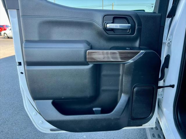 2022 Chevrolet Silverado 1500 4WD Crew Cab Short Bed RST