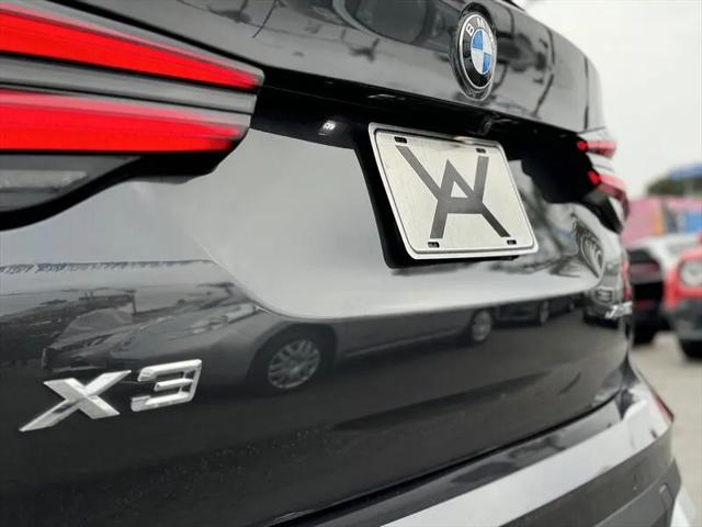 2023 BMW X3 xDrive30i