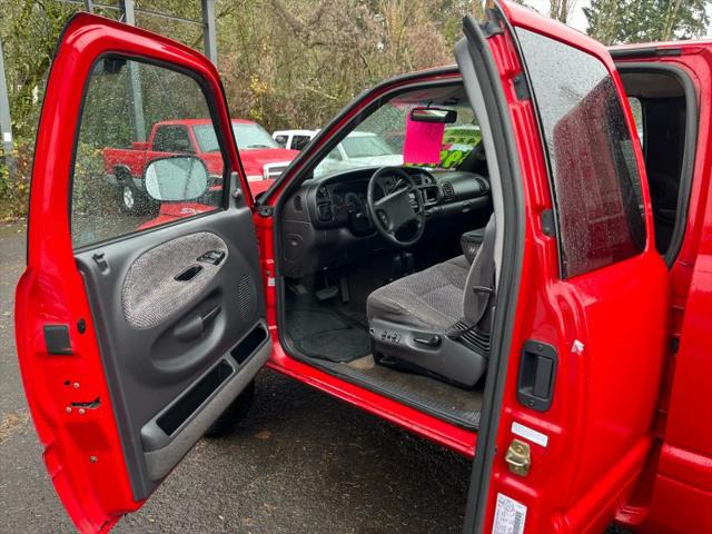 2000 Dodge Ram 1500 Base