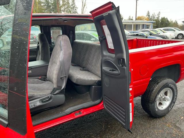 2000 Dodge Ram 1500 Base