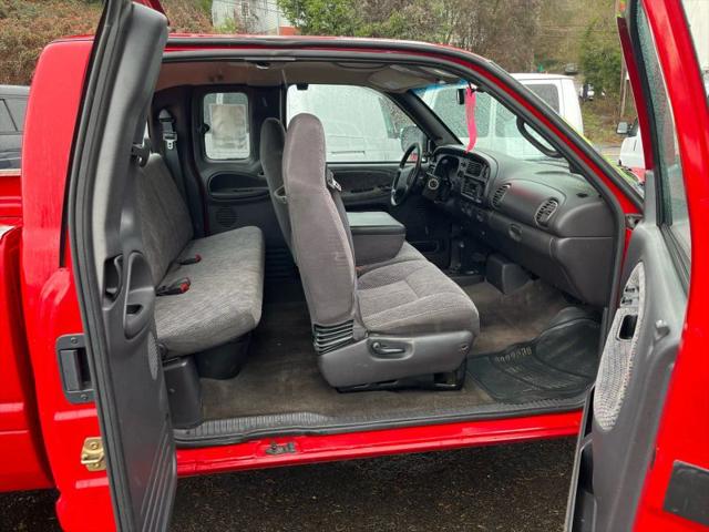 2000 Dodge Ram 1500 Base