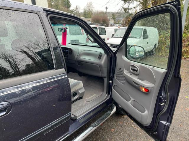 2001 Ford F-150 Base