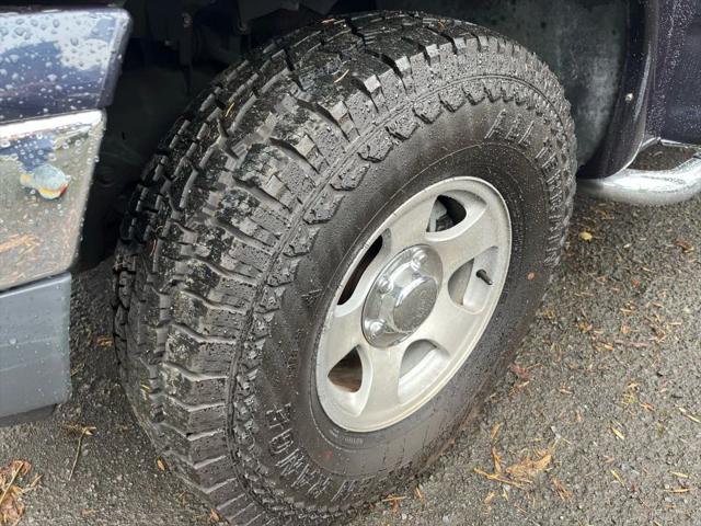 2001 Ford F-150 Base