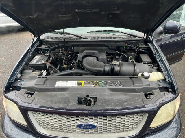 2001 Ford F-150 Base
