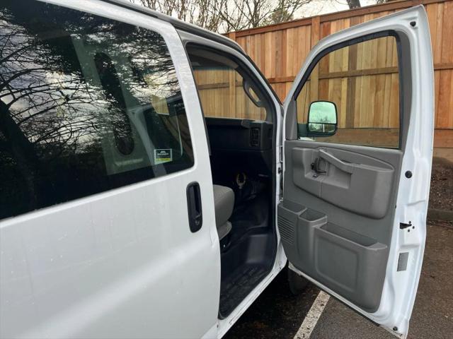 2018 GMC Savana 2500 Work Van