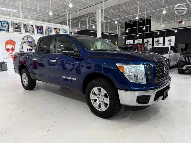 2019 Nissan Titan SV