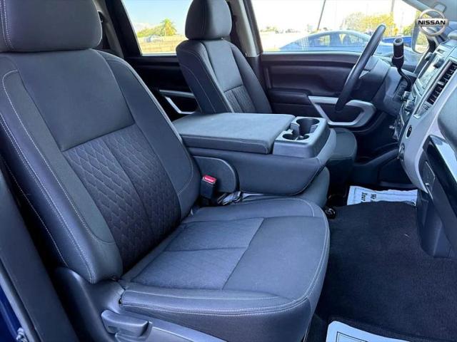 2019 Nissan Titan SV