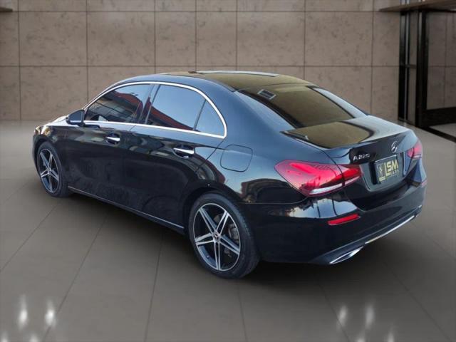 2019 Mercedes-Benz A 220 A 220