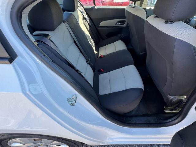 2016 Chevrolet Cruze Limited LS Auto