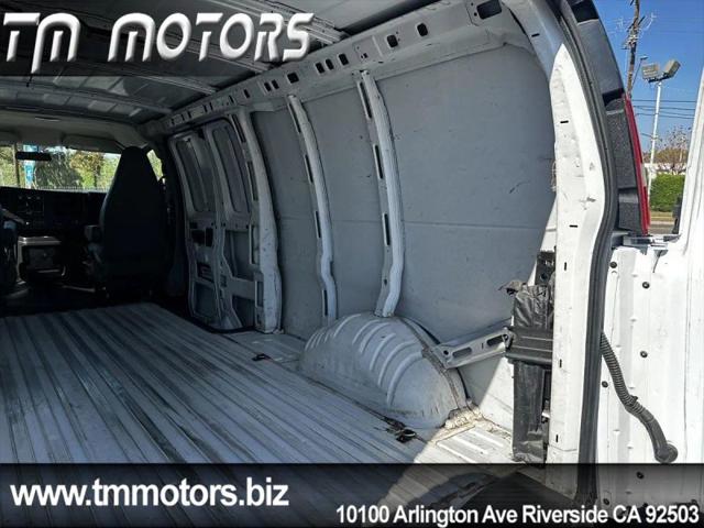 2019 Chevrolet Express Work Van