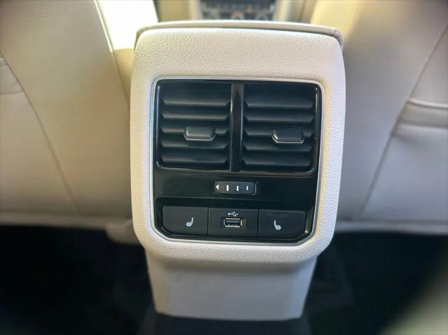 2016 Volkswagen Passat 1.8T SEL