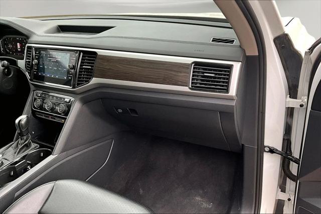 2022 Volkswagen Atlas 3.6L V6 SE w/Technology