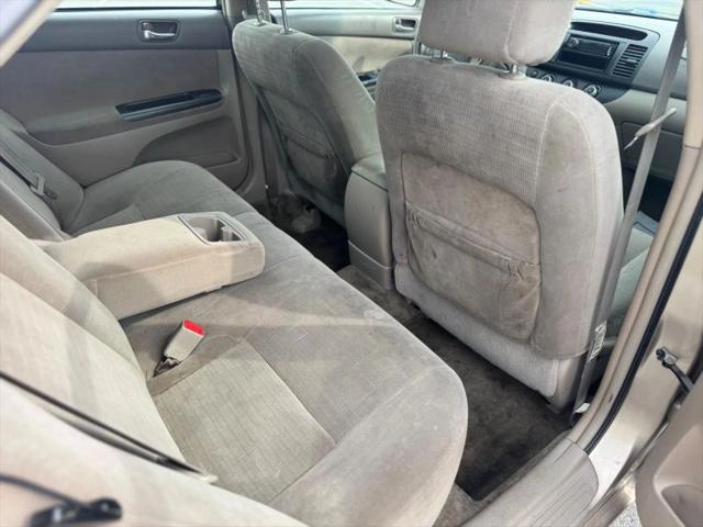 2005 Toyota Camry LE