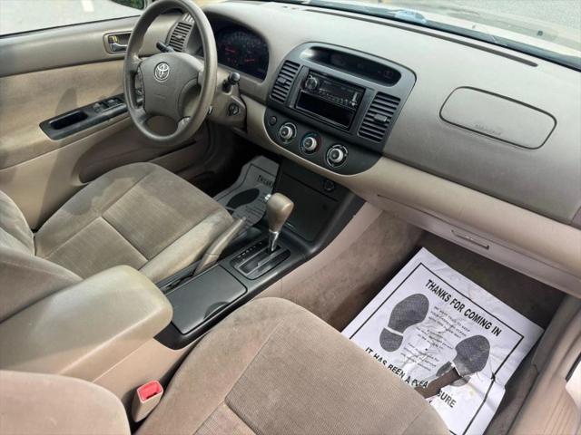2005 Toyota Camry LE