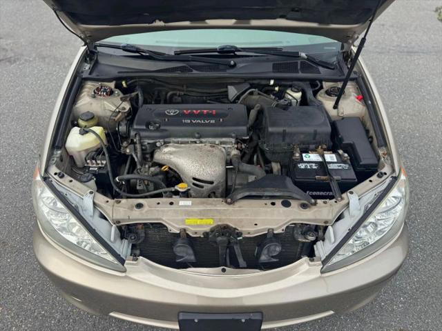 2005 Toyota Camry LE