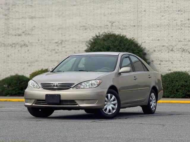 2005 Toyota Camry LE for sale in Bridgewater, MA
