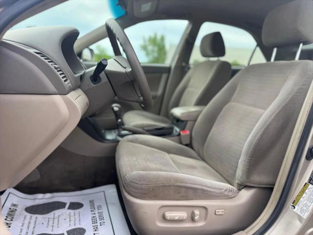2005 Toyota Camry LE