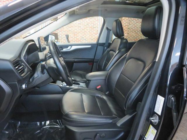 2020 Ford Escape SEL