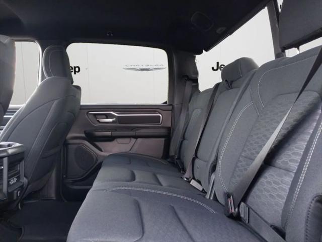 2026 Ram 1500 Big Horn Crew Cab 4x4 5'7" Box
