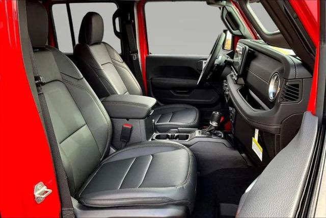 2026 Jeep Wrangler 4-Door Sahara 4x4