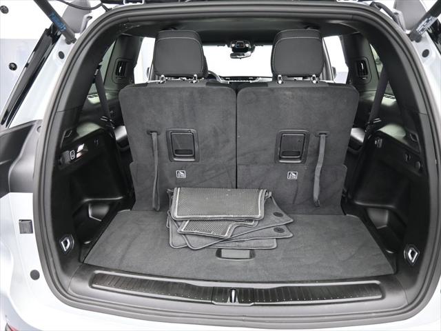 2024 Jeep Grand Cherokee L Laredo 4x2