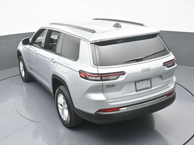 2024 Jeep Grand Cherokee L Laredo 4x2