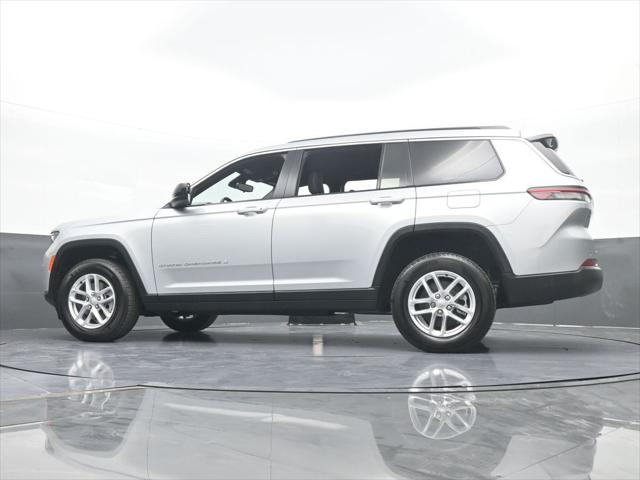 2024 Jeep Grand Cherokee L Laredo 4x2