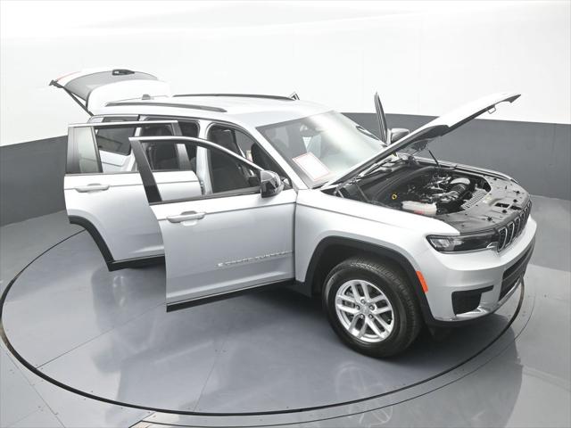 2024 Jeep Grand Cherokee L Laredo 4x2