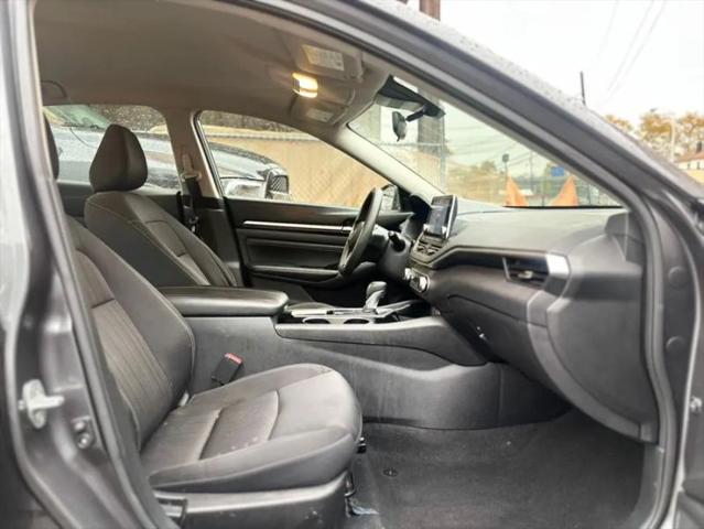 2021 Nissan Altima SV FWD
