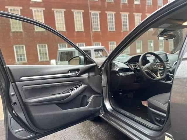 2021 Nissan Altima SV FWD