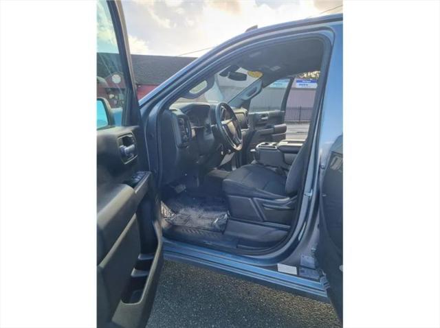 2021 Chevrolet Silverado 1500 4WD Crew Cab Standard Bed Custom