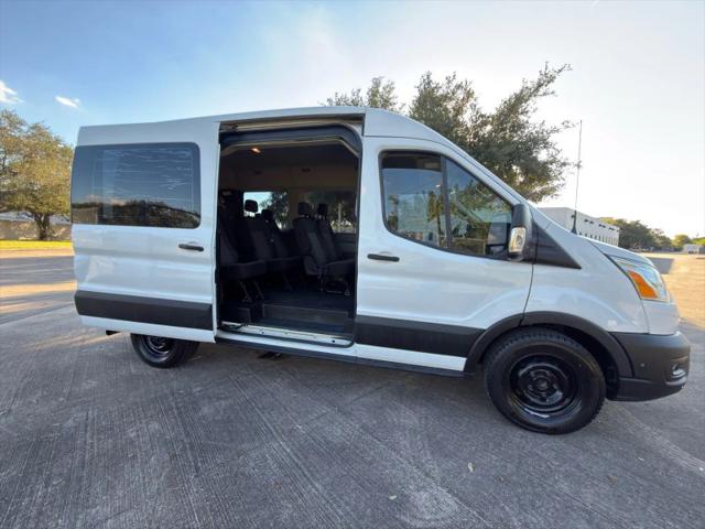 2020 Ford Transit Passenger Wagon XLT