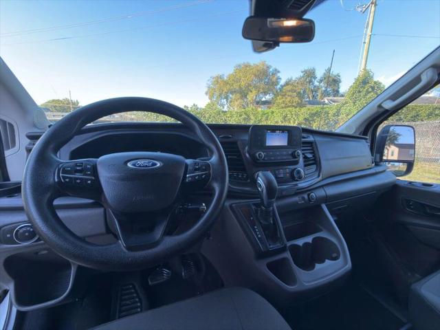 2020 Ford Transit Passenger Wagon XLT