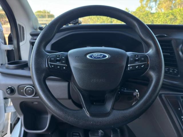 2020 Ford Transit Passenger Wagon XLT