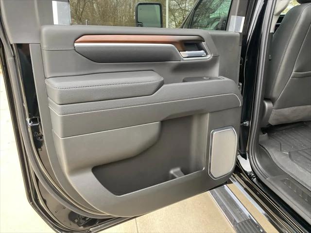2026 GMC Sierra 2500HD Crew Cab, Standard Bed, Denali, 4WD