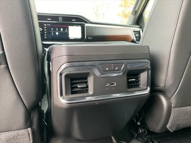2026 GMC Sierra 2500HD Crew Cab, Standard Bed, Denali, 4WD