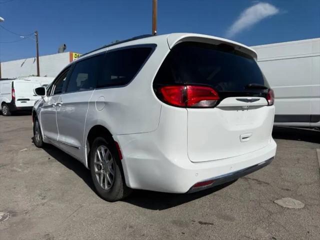 2020 Chrysler Pacifica Touring L