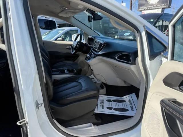 2020 Chrysler Pacifica Touring L