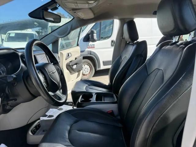 2020 Chrysler Pacifica Touring L
