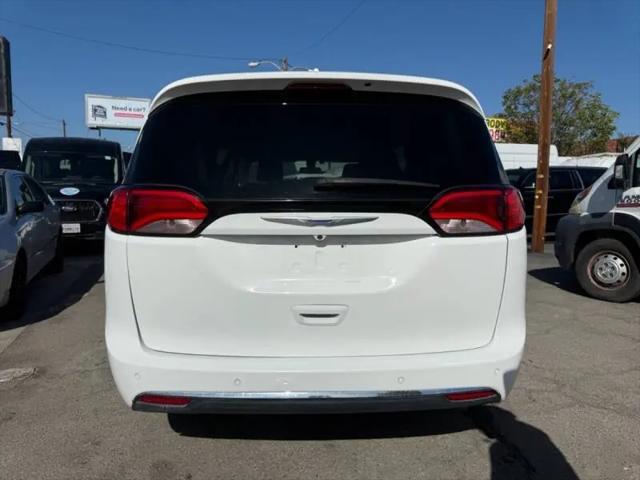 2020 Chrysler Pacifica Touring L