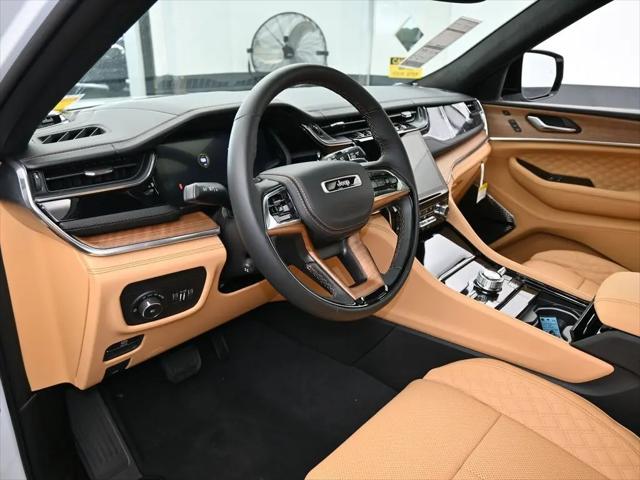 2025 Jeep Grand Cherokee L Summit Reserve 4x4