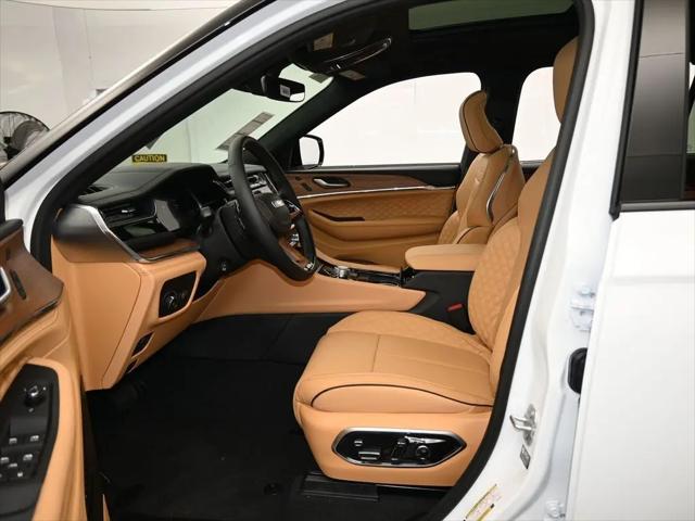 2025 Jeep Grand Cherokee L Summit Reserve 4x4