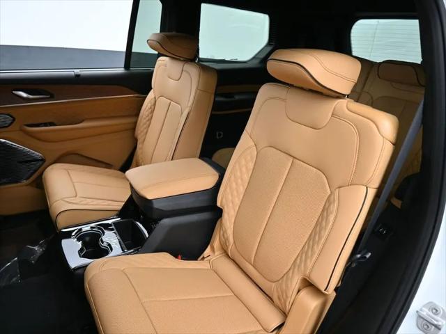 2025 Jeep Grand Cherokee L Summit Reserve 4x4