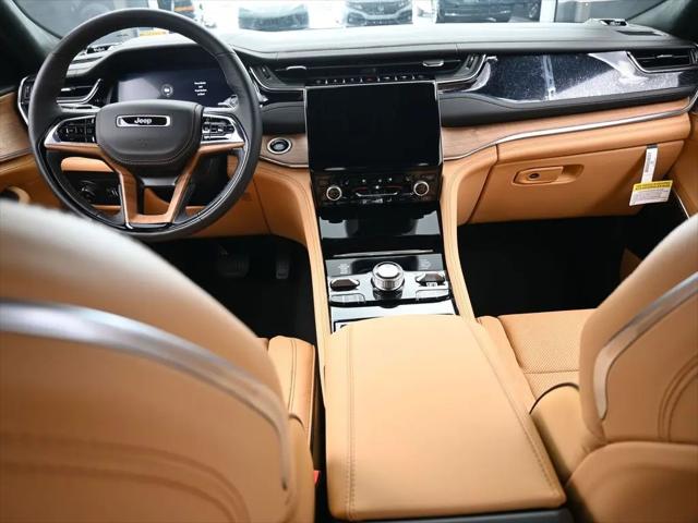 2025 Jeep Grand Cherokee L Summit Reserve 4x4