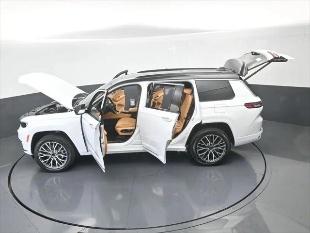 2025 Jeep Grand Cherokee L Summit Reserve 4x4