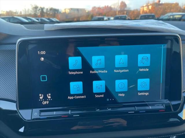 2026 Volkswagen Atlas Cross Sport SEL Premium R-Line