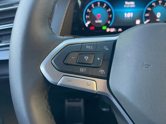 2026 Volkswagen Atlas Cross Sport SEL Premium R-Line