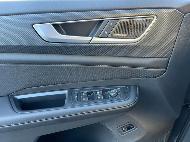 2026 Volkswagen Atlas Cross Sport SEL Premium R-Line